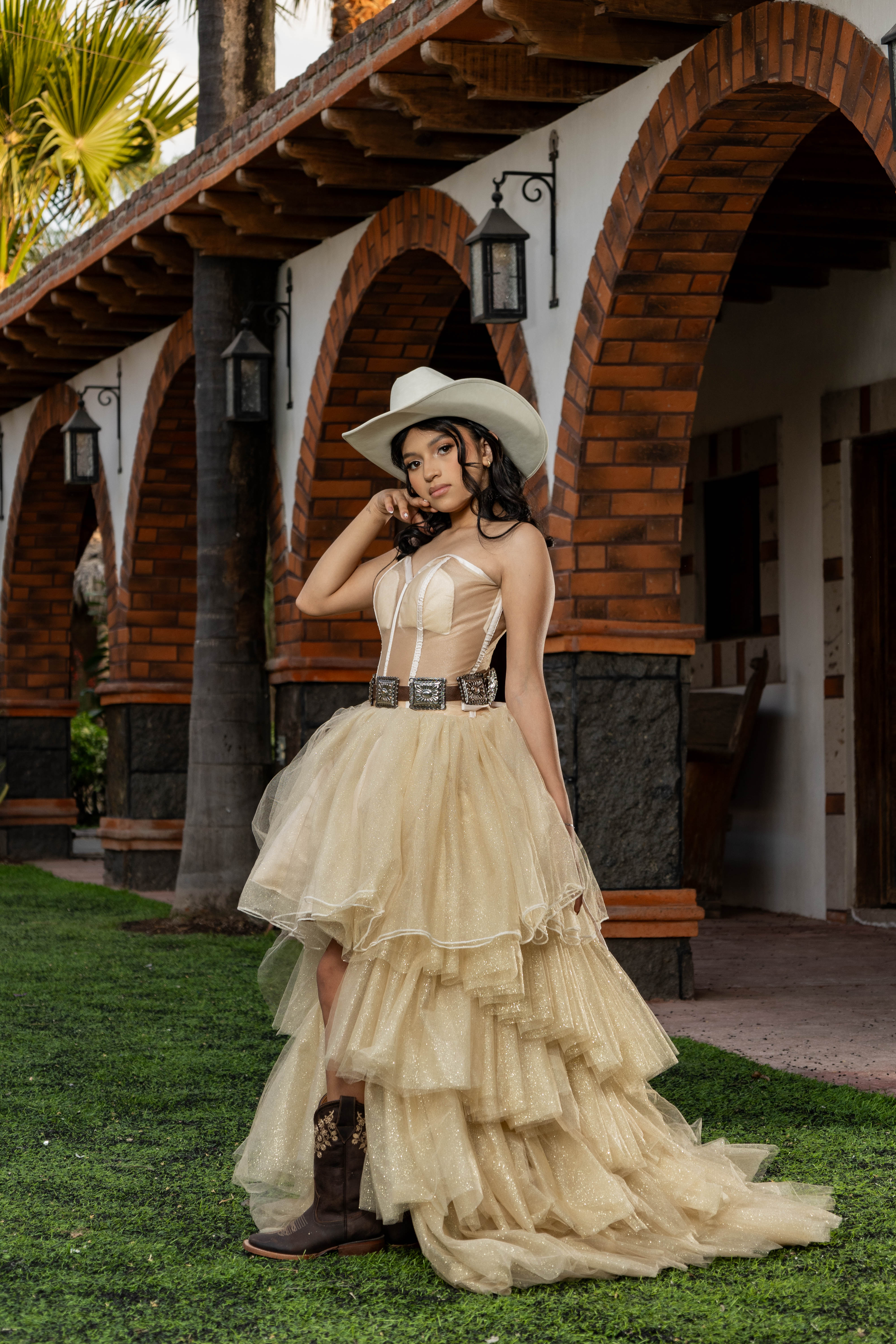 Casual 16